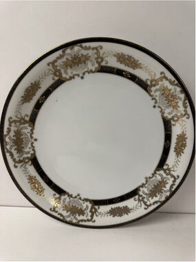 Vintage Kutani China Hand Painted Japanese Porcelain Plate Black Gold Rim 9.75"